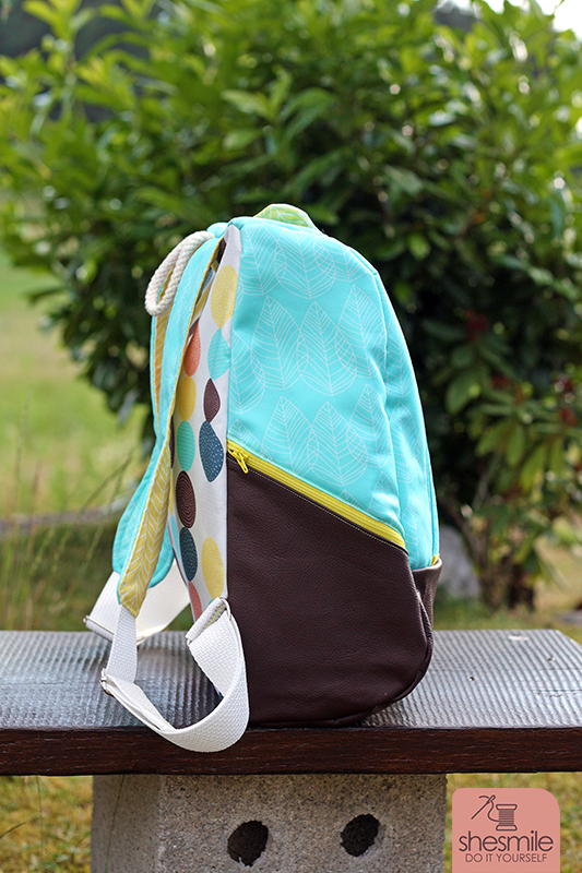 Ein MidiKlapPack für mich als neue Mama-Handtasche mit Stoffen in Wunschfarbe von www.stoff.love