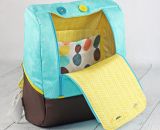 Ein Rucksack MidiKlapPack für mich als neue Mama-Handtasche mit Stoffen in Wunschfarbe von www.stoff.love (Nähanleitung und Schnittmuster von shesmile)