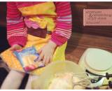 Schürze für Kinder - Mit Muffin-Applikation und Schleife (Nähanleitung und Schnittmuster von shesmile)