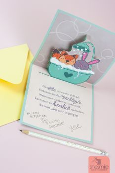 Als PopUp-Karte, A6 Postkarte oder DinLang Glückwunschkarte. Eine Bastelanleitung und Druckvorlage gestaltet und illustriert als PDF-E-Book von shesmile für eine Glückwunschkarte und Grußkarte zur Hochzeit mit dem Spruch "Die Ehe ist wie ein Vollbad".
